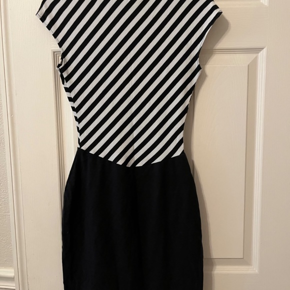 Vintage blk white stripe dress - Picture 2 of 5